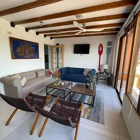 7 Bedroom Styled House In The Walled *