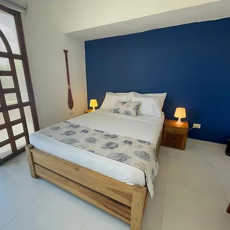 Apartahotel 7 Bedroom Styled House In The Walled