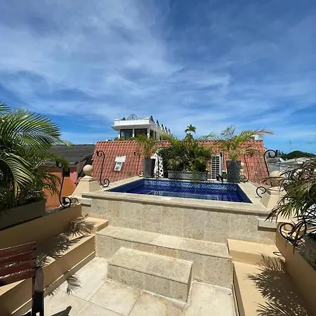 7 Bedroom Styled House In The Walled Cartagena